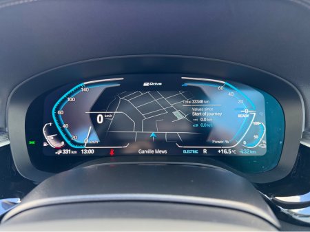 2023 BMW 5-Series - photo 31