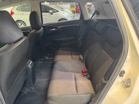 2015 Honda Fit - photo 17