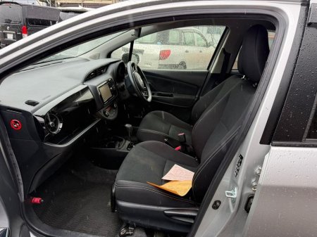 2017 Toyota Yaris - photo 5