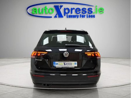 2020 Volkswagen Tiguan - photo 14