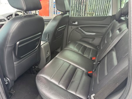 2010 Ford Kuga - photo 24