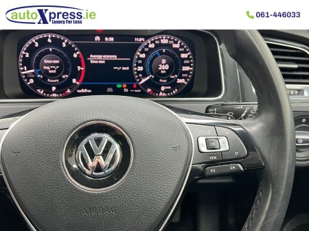 2019 Volkswagen Golf - photo 27