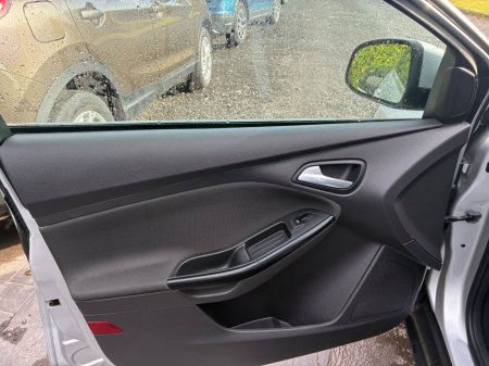 2012 Ford Focus - photo 22