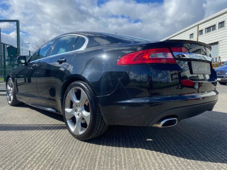 2009 Jaguar XF - photo 4