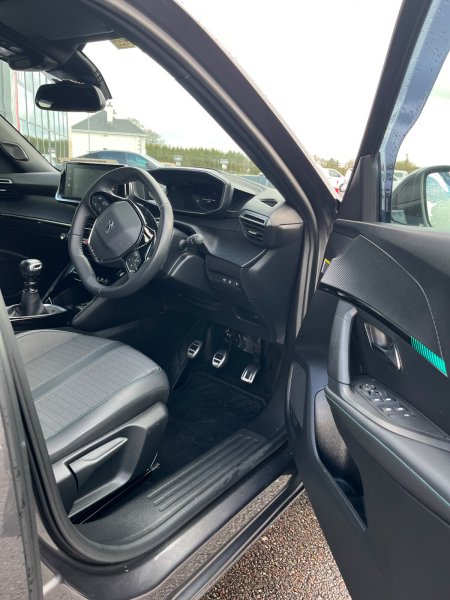 2023 Peugeot 2008 - photo 7