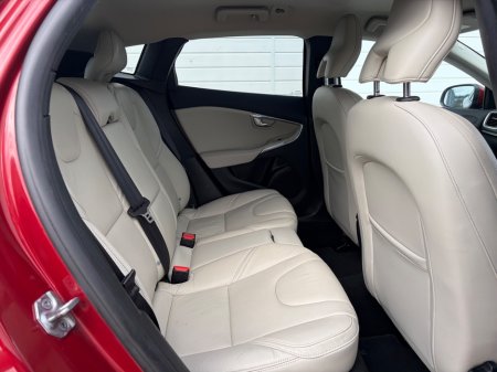 2017 Volvo V40 - photo 4