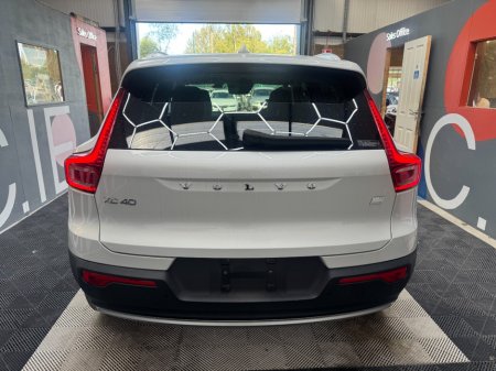 2021 Volvo XC40 - photo 4