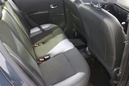 2012 Renault Clio - photo 25