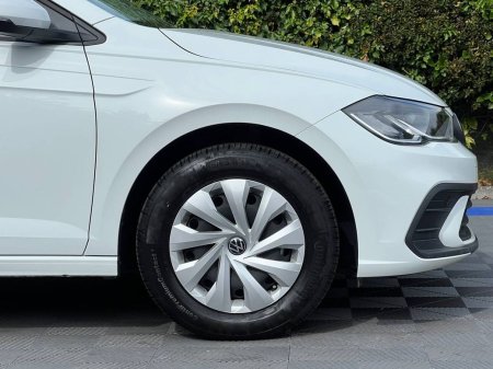 2025 Volkswagen Polo - photo 9