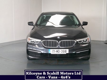 2017 BMW 5-Series - photo 2