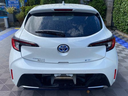 2025 Toyota Corolla - photo 16