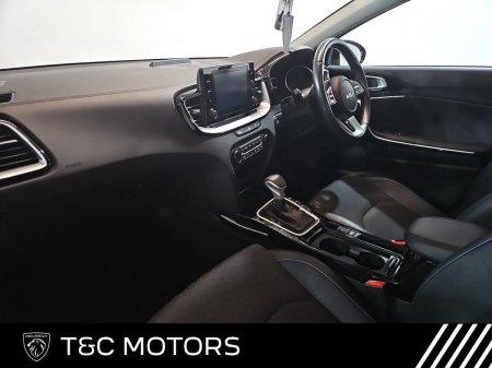 2023 Kia XCeed - photo 4