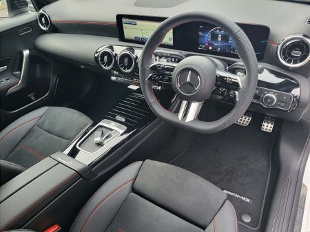 2027 Mercedes-Benz A-Class - photo 2