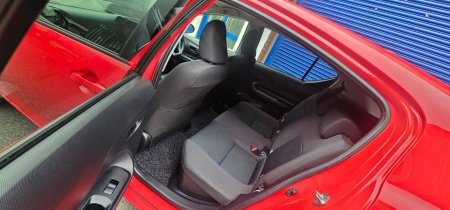2016 Toyota Aqua - photo 7