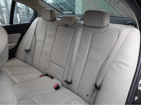 2016 BMW 3-Series - photo 21