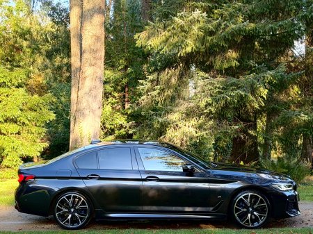 2021 BMW 5-Series - photo 9