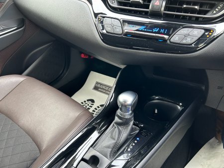 2017 Toyota C-HR - photo 11