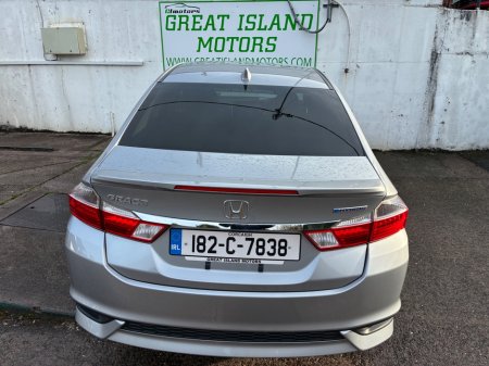 2018 Honda Grace - photo 7