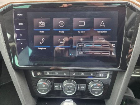 2018 Volkswagen Passat - photo 13