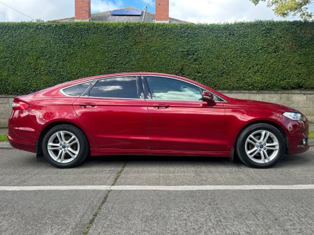 2019 Ford Mondeo - photo 4