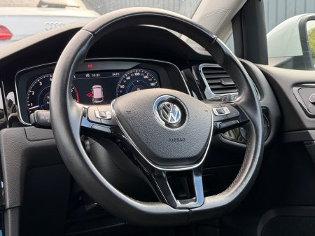 2017 Volkswagen Golf - photo 43