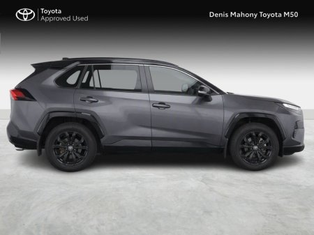 2022 Toyota RAV4 - photo 3