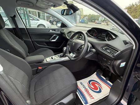 2015 Peugeot 308 - photo 10