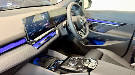 2026 BMW 5-Series - photo 18