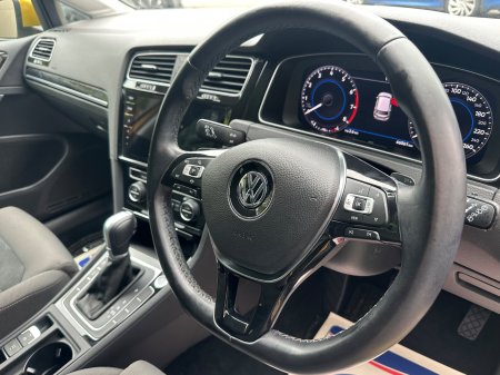 2019 Volkswagen Golf - photo 16