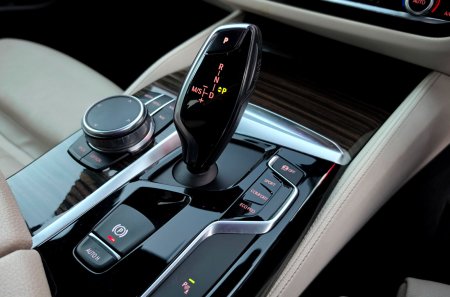 2017 BMW 5-Series - photo 39