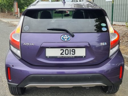 2019 Toyota Aqua - photo 14