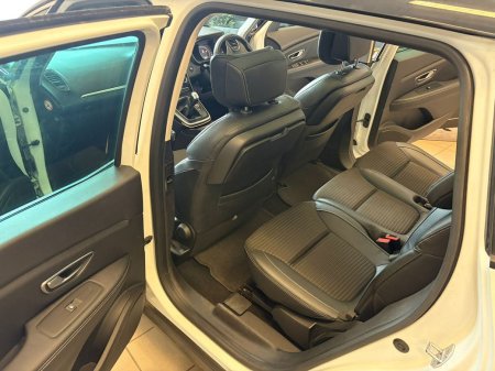 2019 Renault Grand Scenic - photo 20