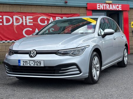 2021 Volkswagen Golf - photo 2
