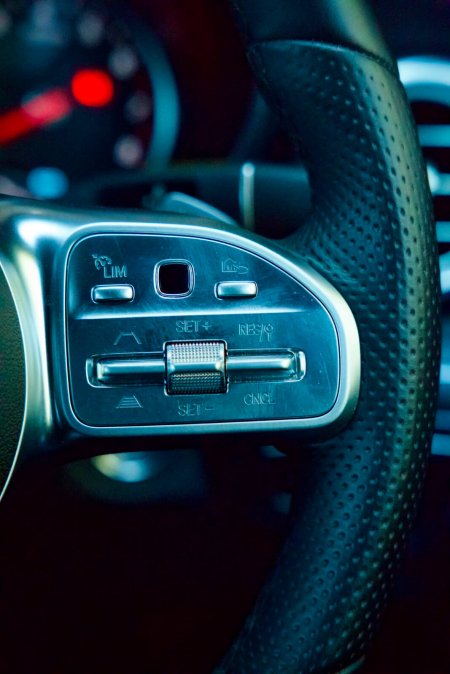 2018 Mercedes-Benz C-Class - photo 11