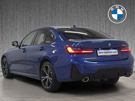 2025 BMW 3-Series - photo 2