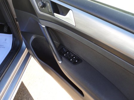 2016 Volkswagen Golf - photo 8