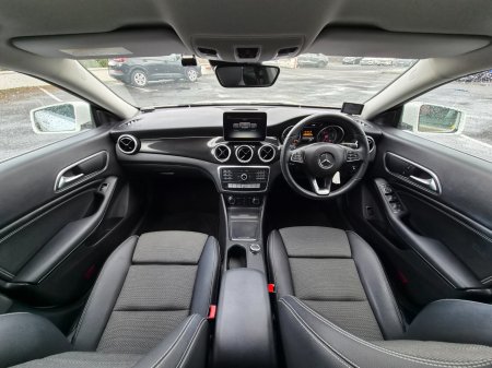 2018 Mercedes-Benz CLA - photo 15