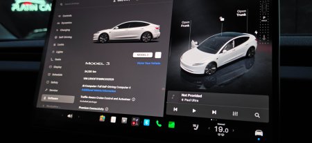 2024 Tesla Model 3 - photo 30