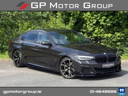 2021 BMW 5-Series - photo 2