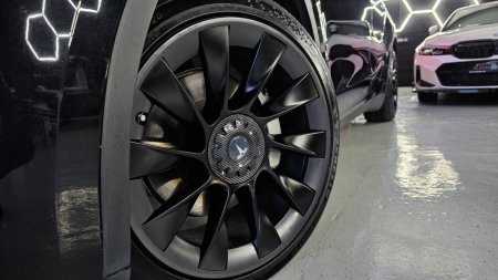 2023 Tesla Model Y - photo 18