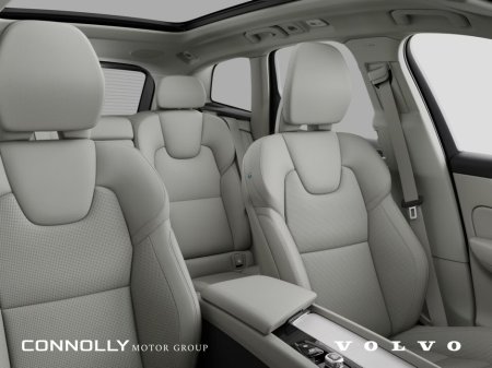 2026 Volvo XC60 - photo 8