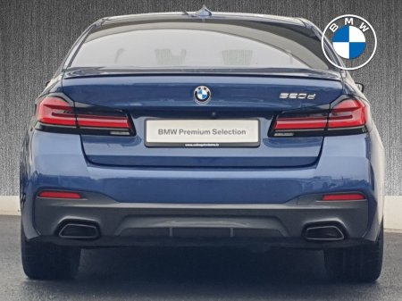 2022 BMW 5-Series - photo 15