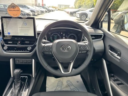 2025 Toyota Corolla Cross - photo 9