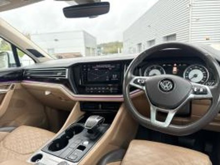 2019 Volkswagen Touareg - photo 7