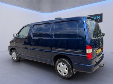 2008 Toyota HiAce - photo 5