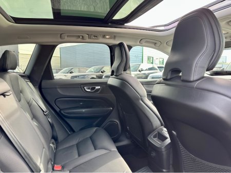 2025 Volvo XC60 - photo 19