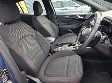 2020 Ford Focus - photo 12