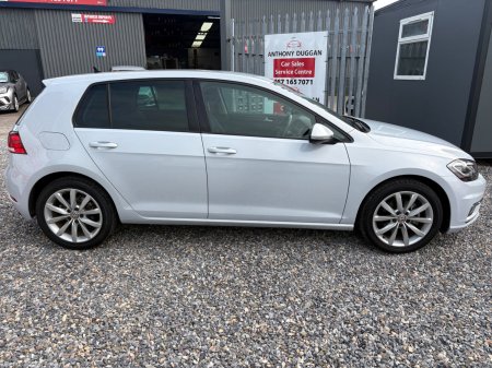 2018 Volkswagen Golf - photo 2