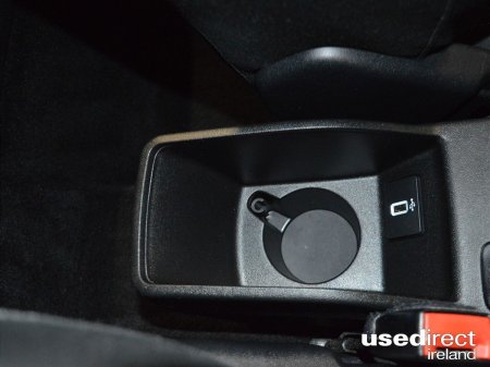 2018 Ford Fiesta - photo 27