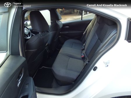 2025 Toyota Corolla - photo 7